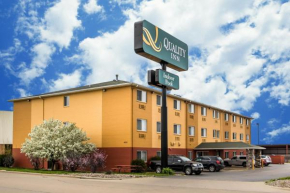 Hotels in Dubuque